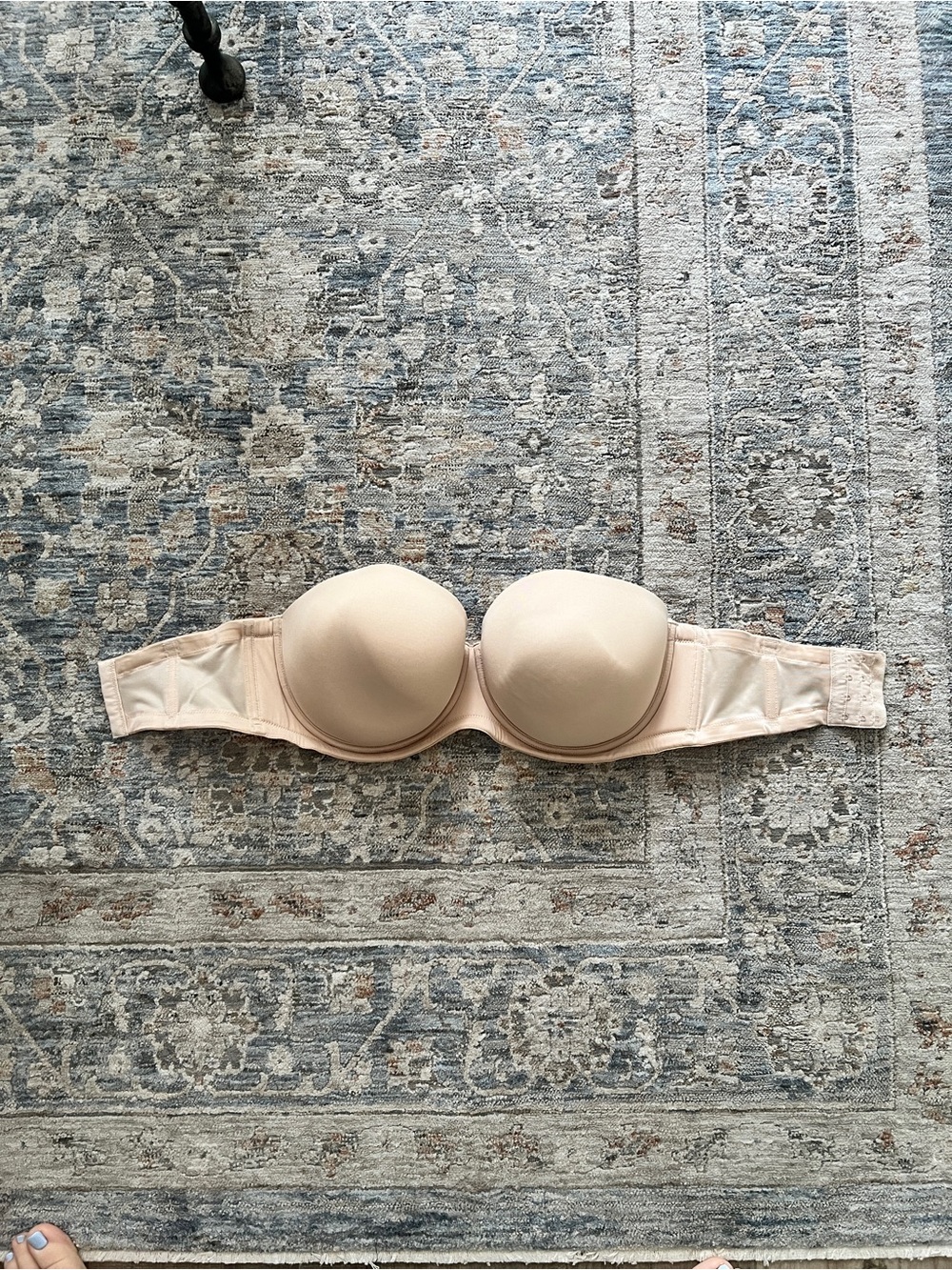 Nordstrom Wacoal Red Carpet Strapless Underwire Nude Bra - Classic 36G Like New